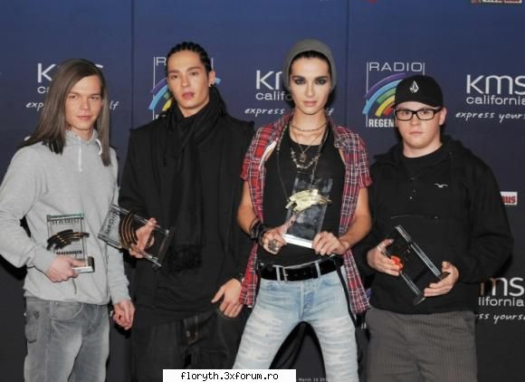Punem poze cu th sau ce?? - ~DyA~ - Photo