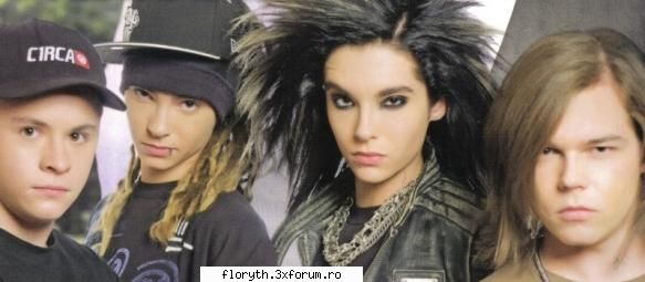 Punem poze cu th sau ce?? - ♥PiNgUiNuL RoZ♥ - Photo